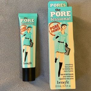 The Pore Fessional Primer